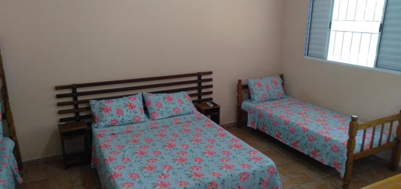 Locacao P Final De Semana Mourada Terrea Hotel Caraguatatuba Kültér fotó