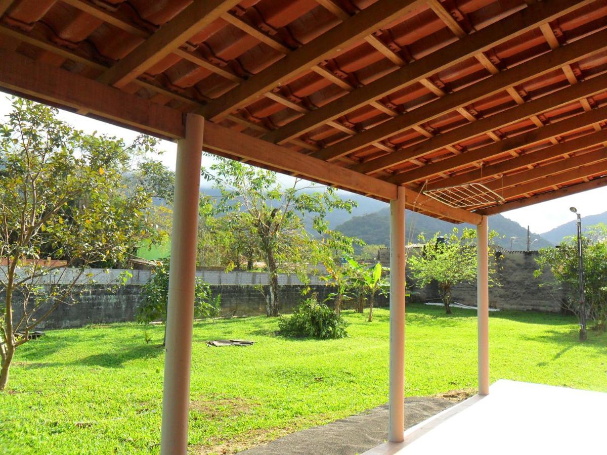 Locacao P Final De Semana Mourada Terrea Hotel Caraguatatuba Kültér fotó